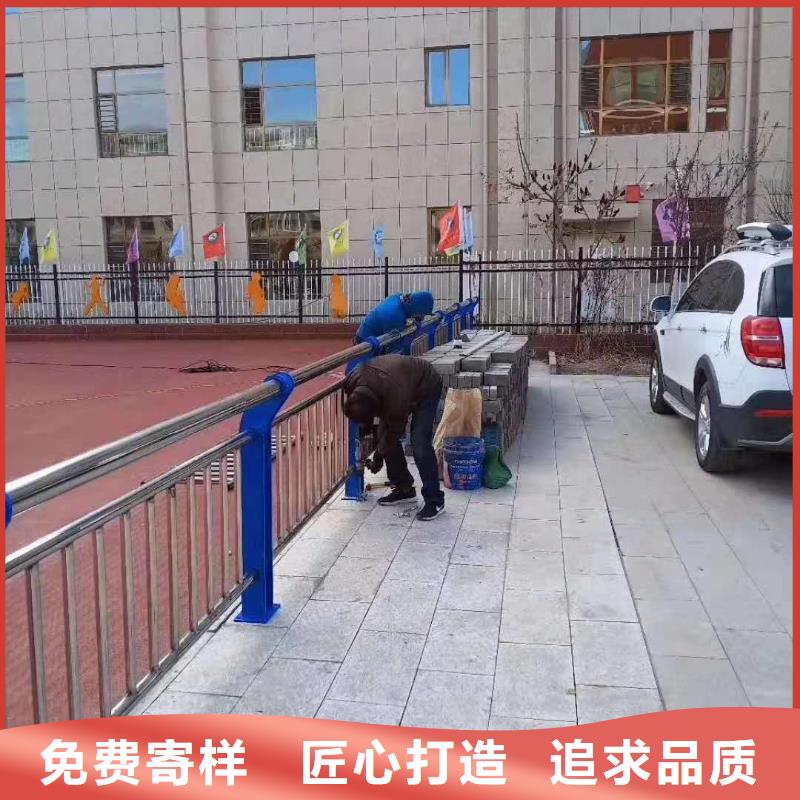 防撞护栏,桥梁防撞护栏
源头厂家量大价优当地经销商