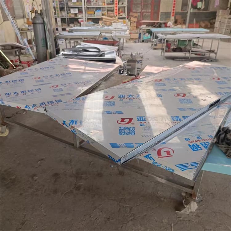 牙片机房铅门加工定制