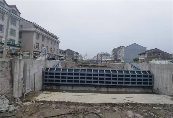 钢坝闸门翻板闸门价格实惠工厂直供