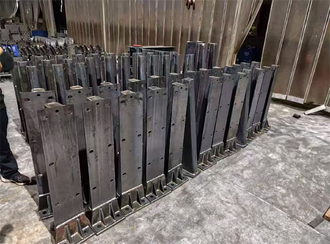 护栏-不锈钢桥梁护栏型号全价格低