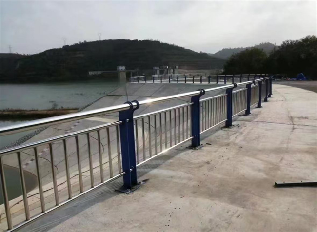 护栏不锈钢景观护栏省心又省钱多行业适用