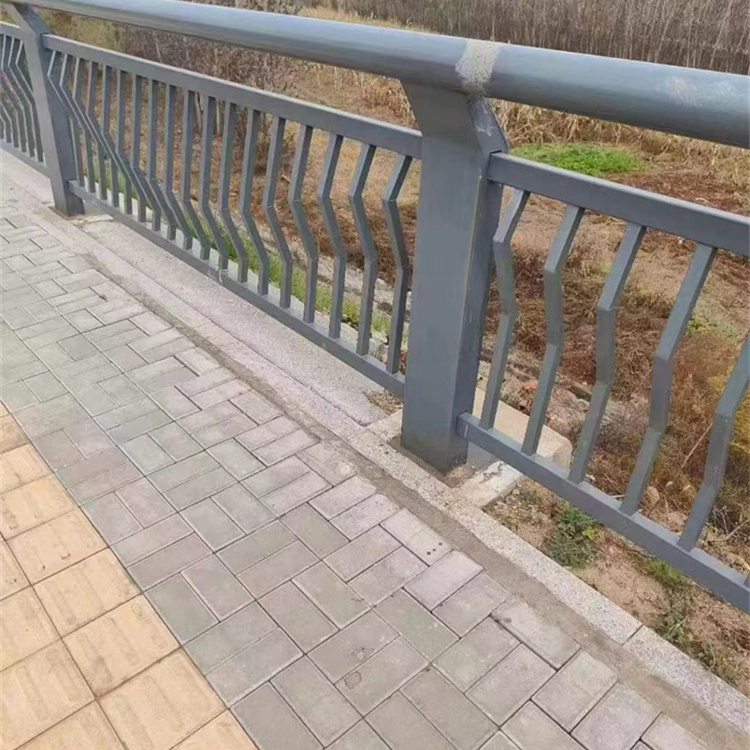  护栏支持非标定制