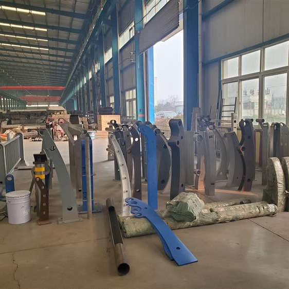 不锈钢防撞护栏结实耐用