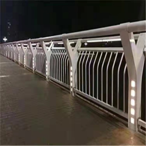 护栏实力公司