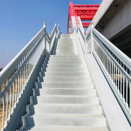 不锈纲复合管护栏每米价格
