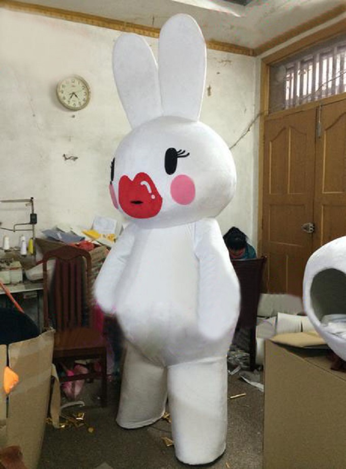 卡通人偶服装定制厂家,玩偶服道具质地良