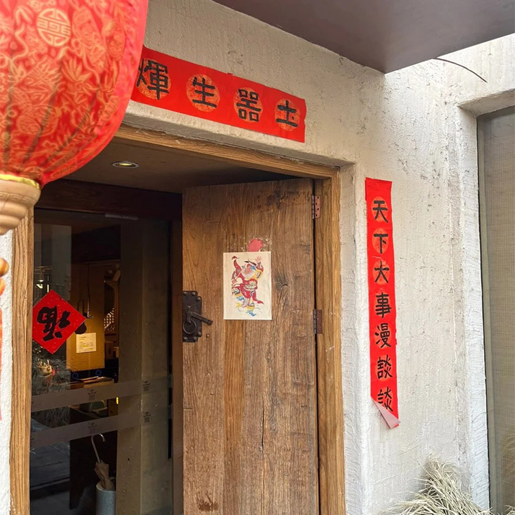 仿夯土稻草泥全包施工源头工厂