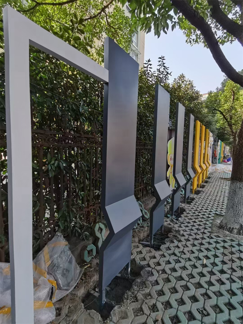 智能公园景观小品雕塑信赖当地经销商