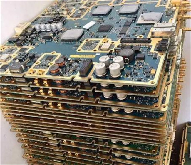led显示屏上面回收